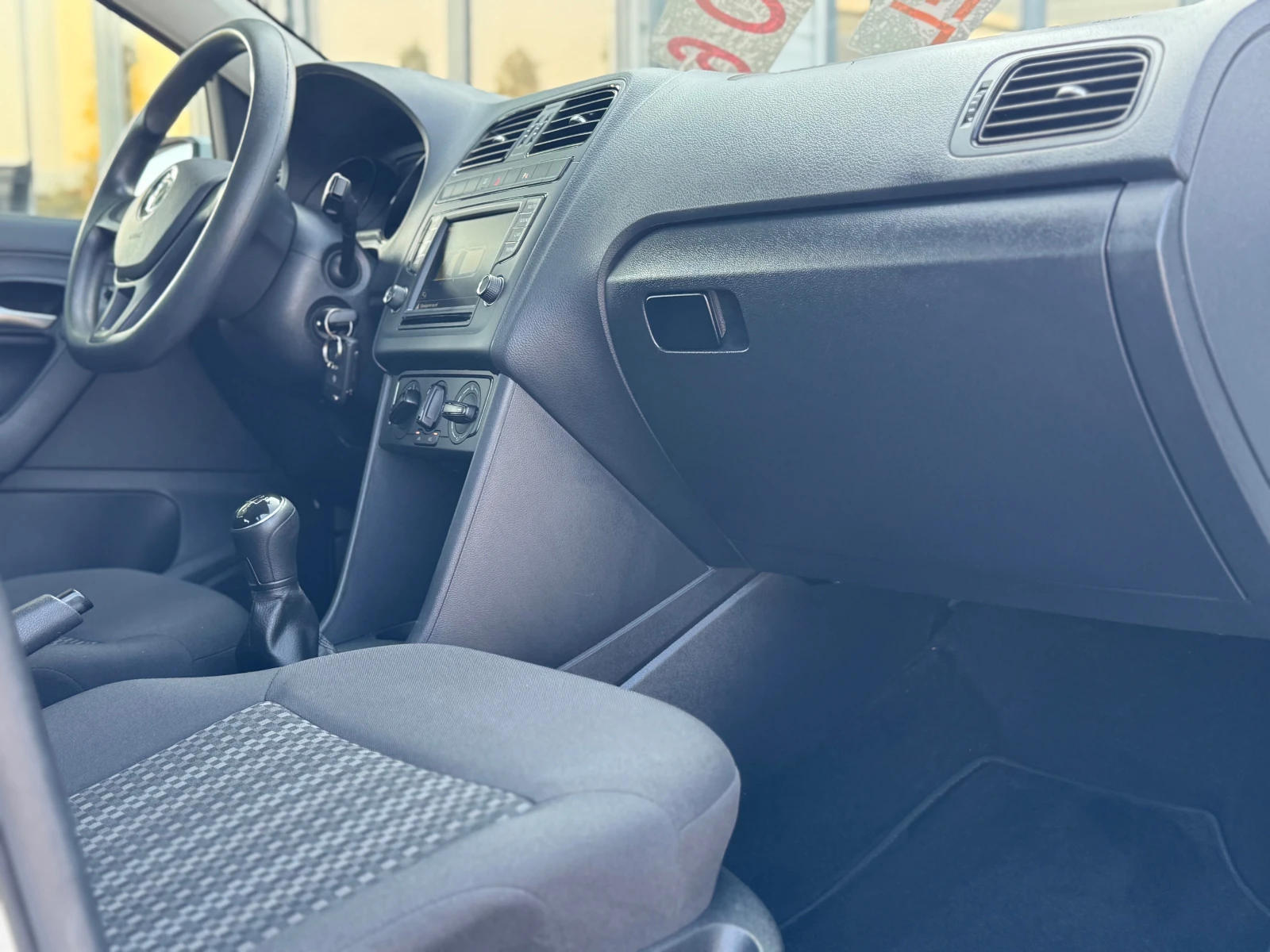 VW Polo * EURO 6* ИТАЛИЯ* 1.4-TDI* NAVI* ПАРКТРОНИК*  - изображение 9