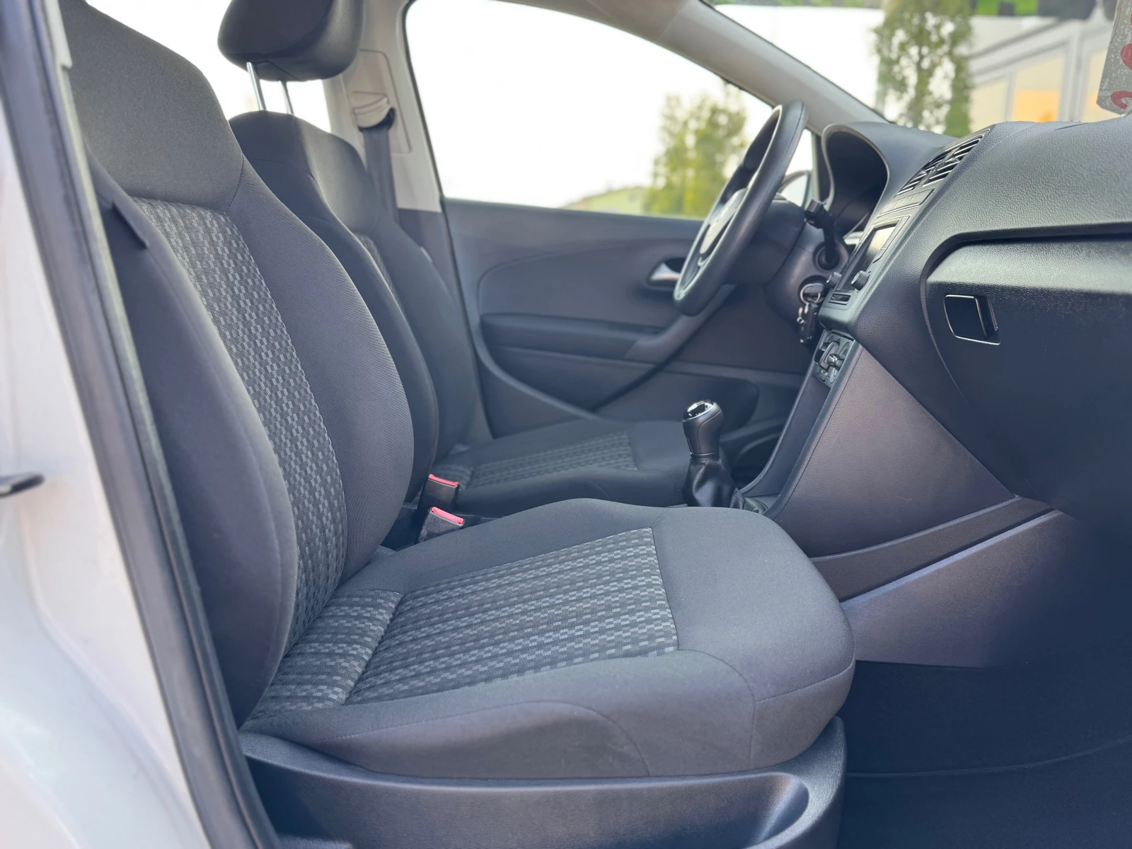 VW Polo * EURO 6* ИТАЛИЯ* 1.4-TDI* NAVI* ПАРКТРОНИК*  - изображение 10