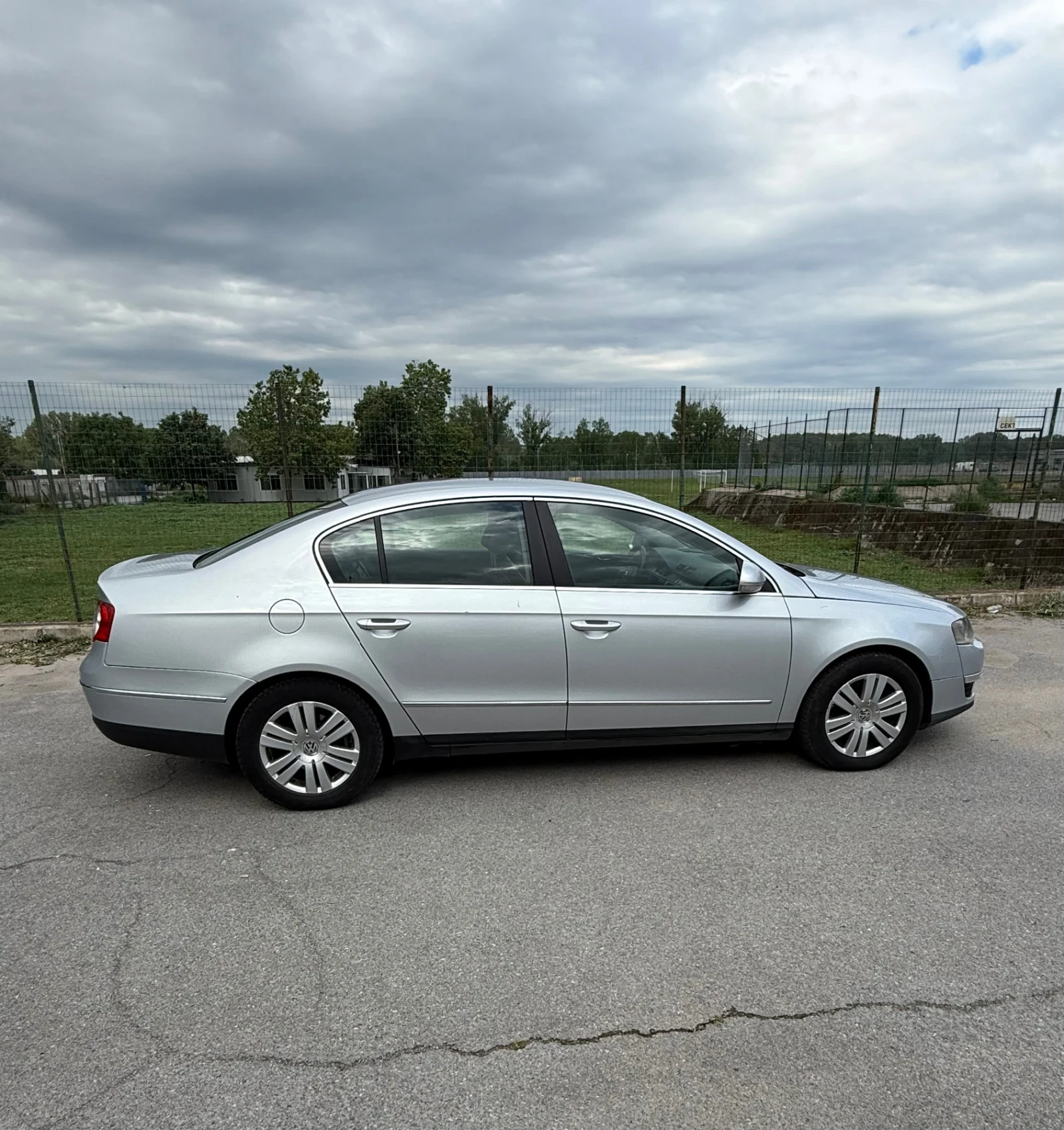 VW Passat 2.0 TDI - изображение 4