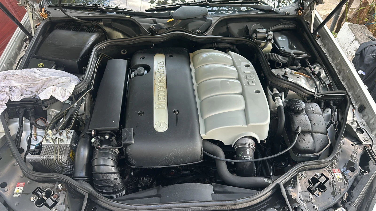 Mercedes-Benz E 220  - изображение 7
