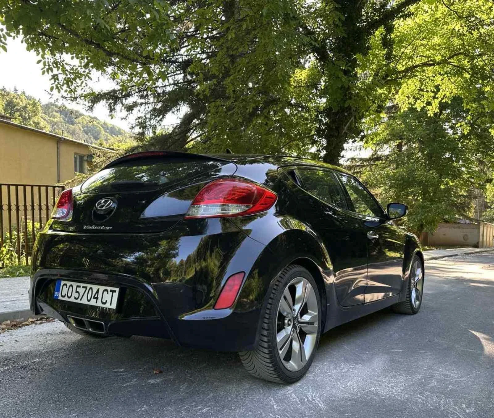 Hyundai Veloster  1.6 GDI - изображение 3