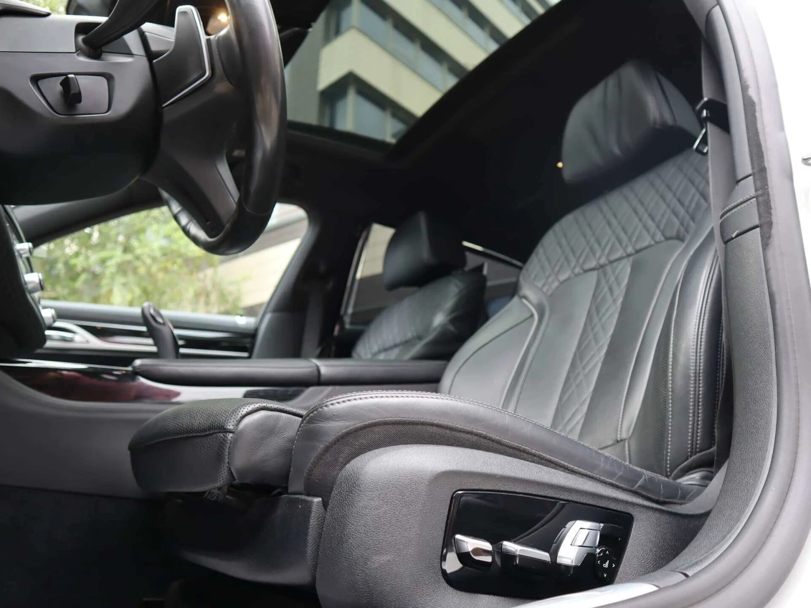 BMW 750 Long/xDrive/Individual/Harman Kardon/Обдухване/RSE - изображение 8