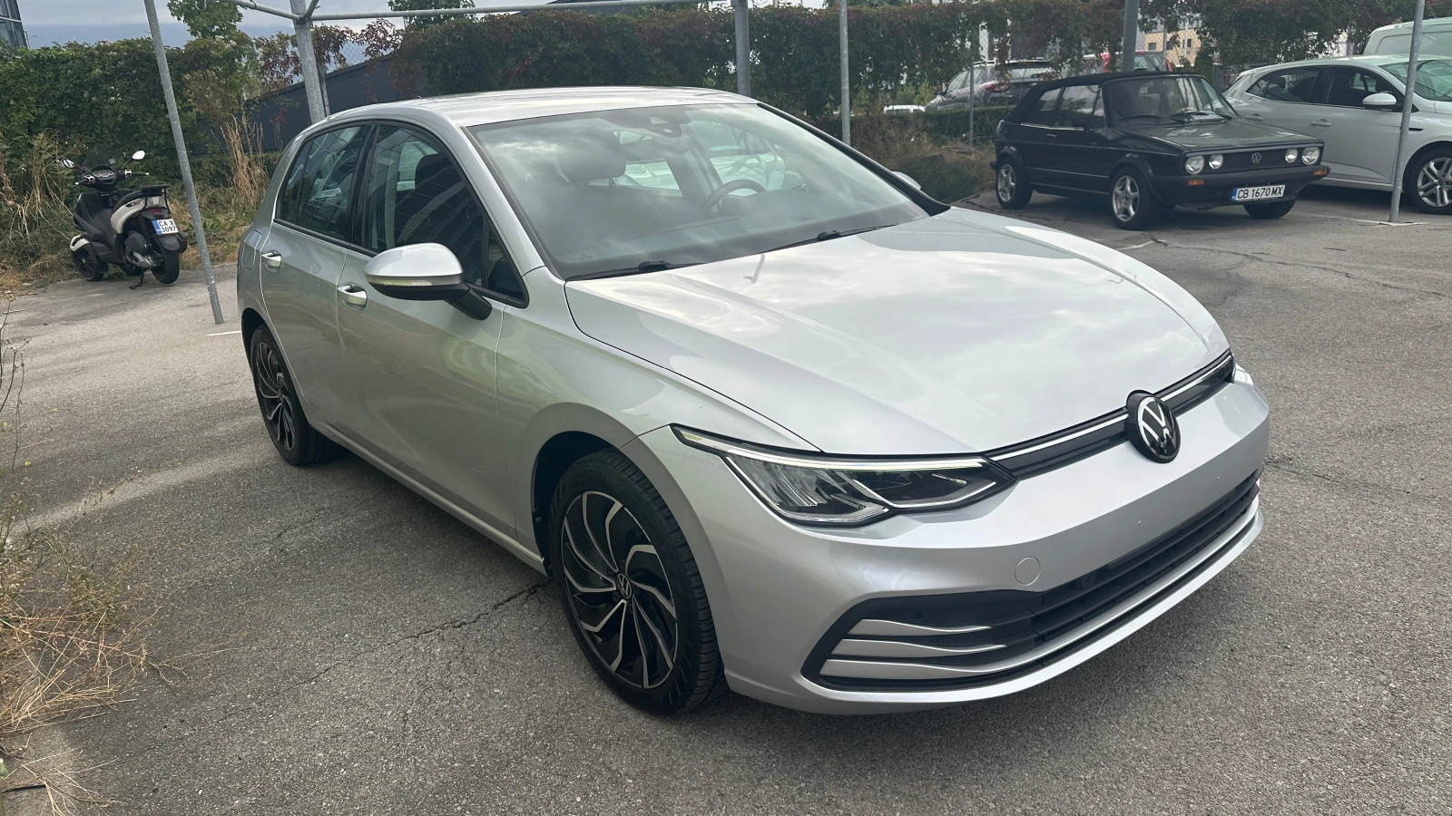 VW Golf 2.0 TDI Comfortline/LED/Distronic/ Car Play - изображение 2