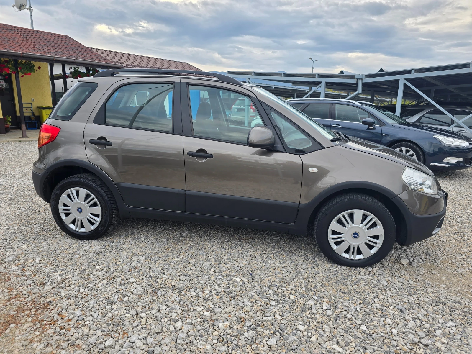 Fiat Sedici 1.6БЕНЗИН 120кс. 4X4 КЛИМАТИК - изображение 6
