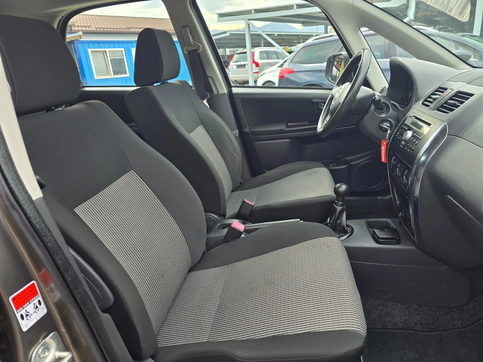 Fiat Sedici 1.6БЕНЗИН 120кс. 4X4 КЛИМАТИК - изображение 10