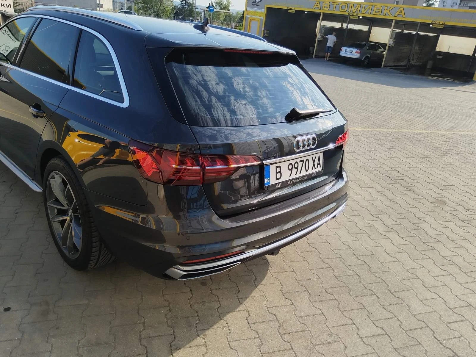 Audi A4 Avant - изображение 2