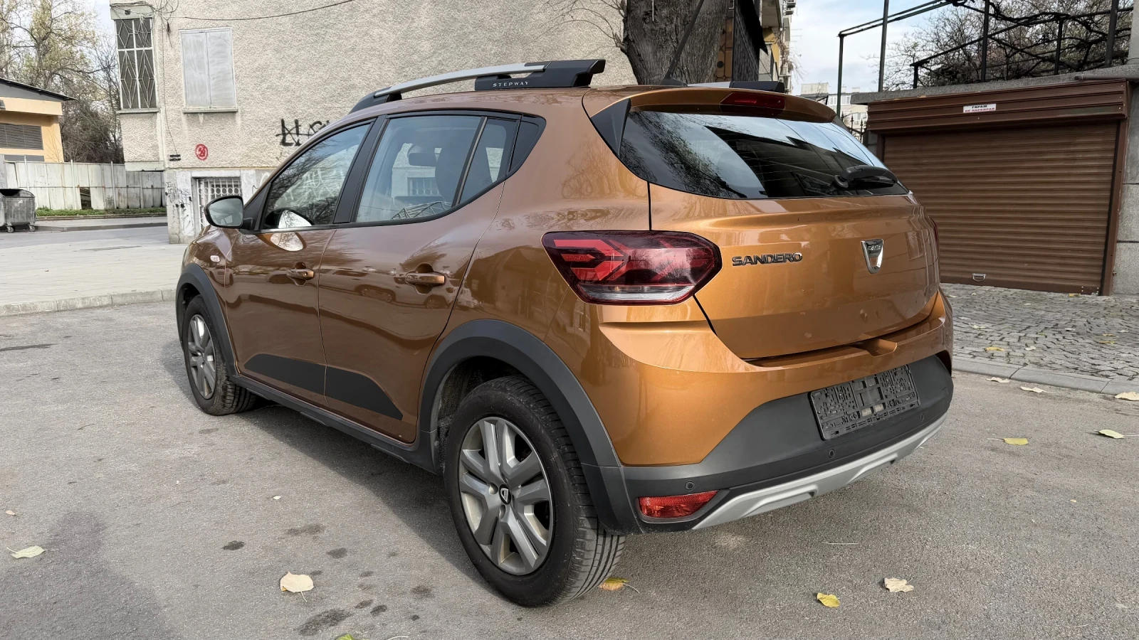 Dacia Sandero 1.0 Stepway LPG фабрична газ 6 скорости - изображение 5