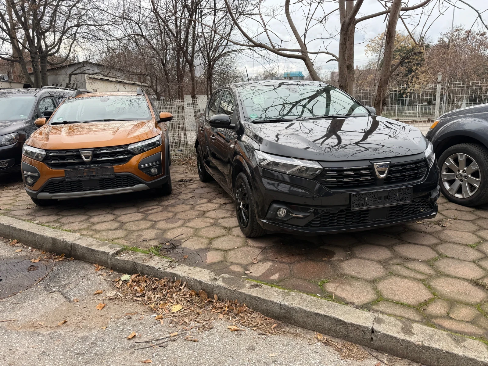 Dacia Sandero 1.0 Stepway LPG �������� ��� 6 �������� | Mobile.bg � ����������� 17