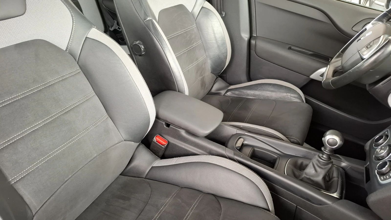 DS DS 4 1.2 PureTech* LED* NAVI * EURO6 | Mobile.bg � ����������� 11