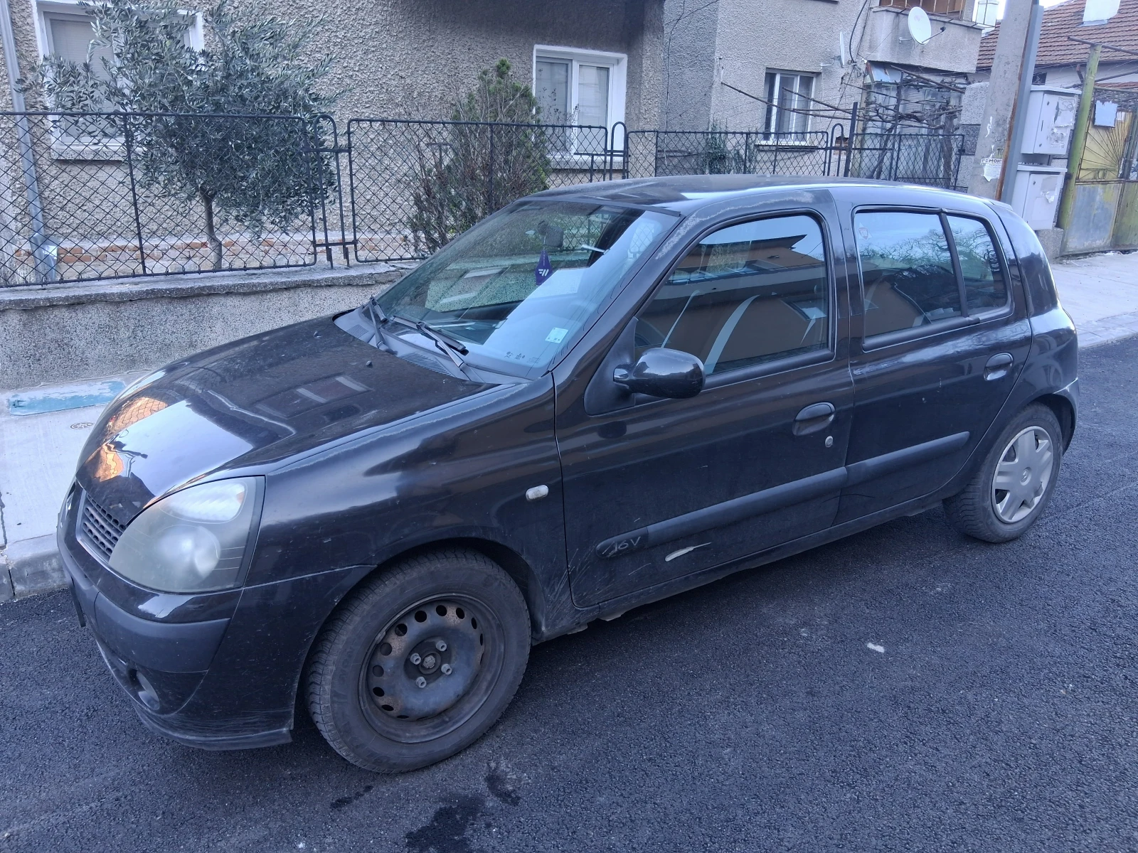 Renault Clio  - изображение 2