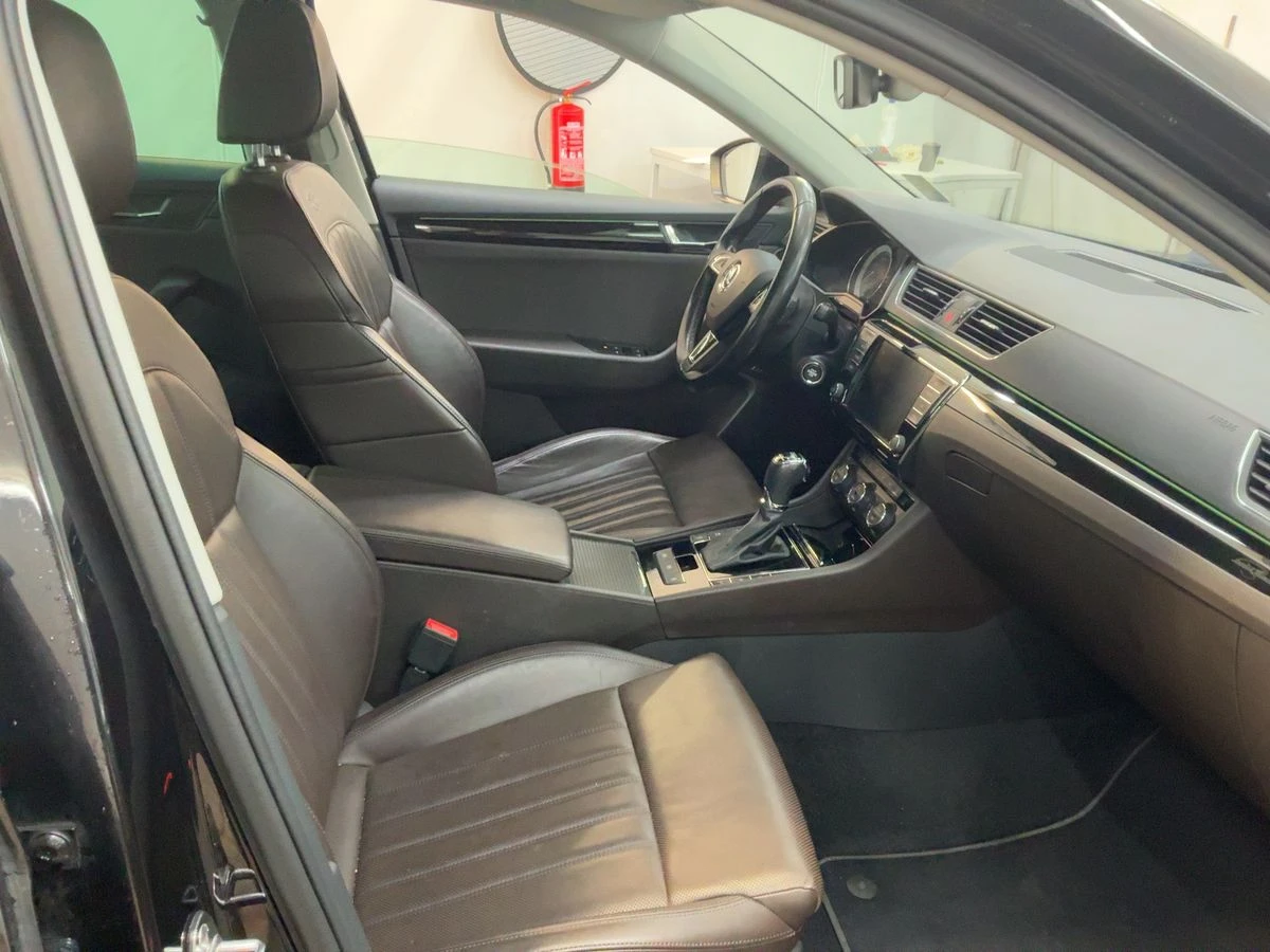 Skoda Superb 190hp/История/L&K/4x4/Подгрев/Обдухване/Печка/DCC - изображение 5