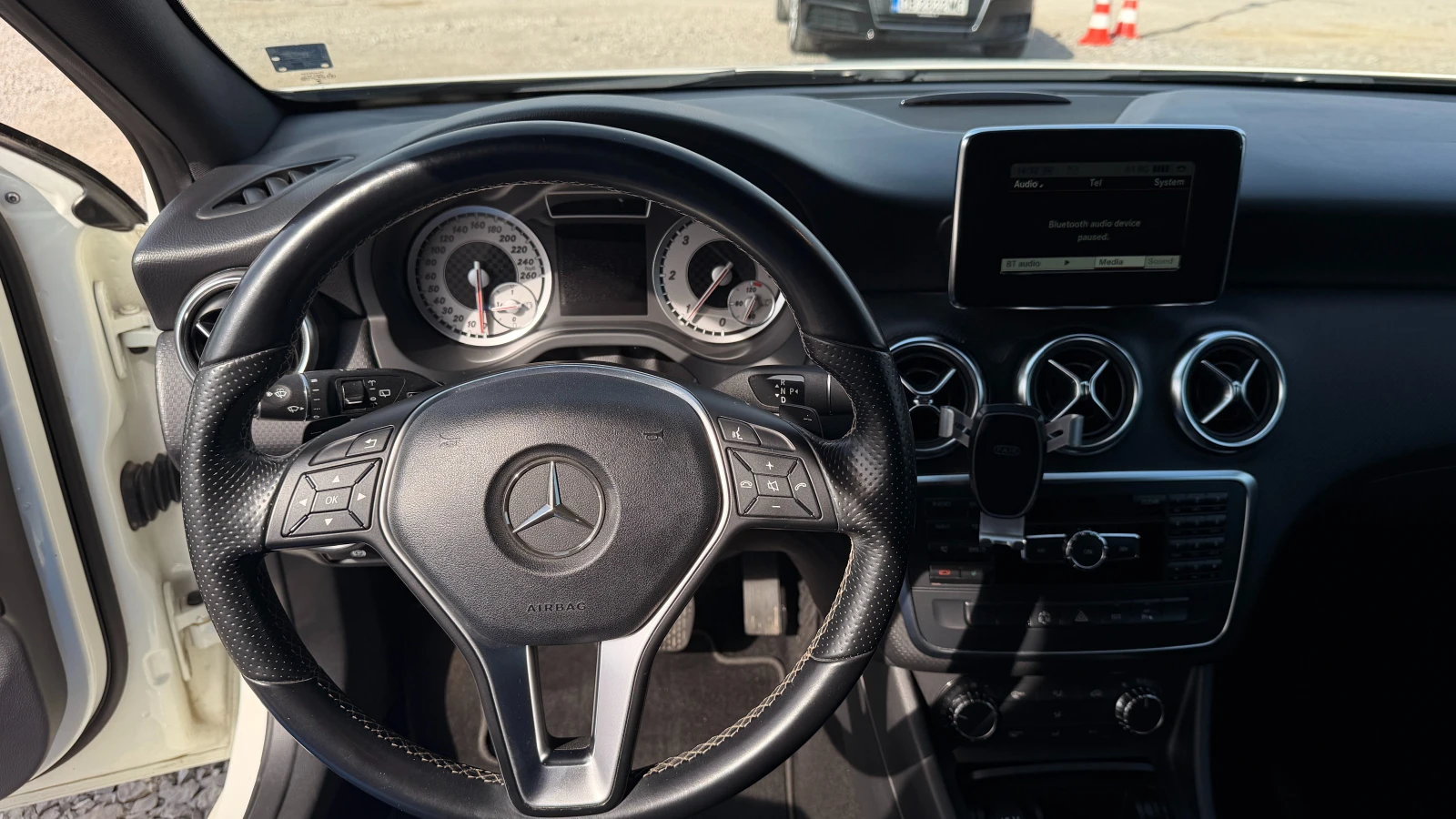 Mercedes-Benz A 180 CDI, снимка 15 - Автомобили и джипове - 53711713