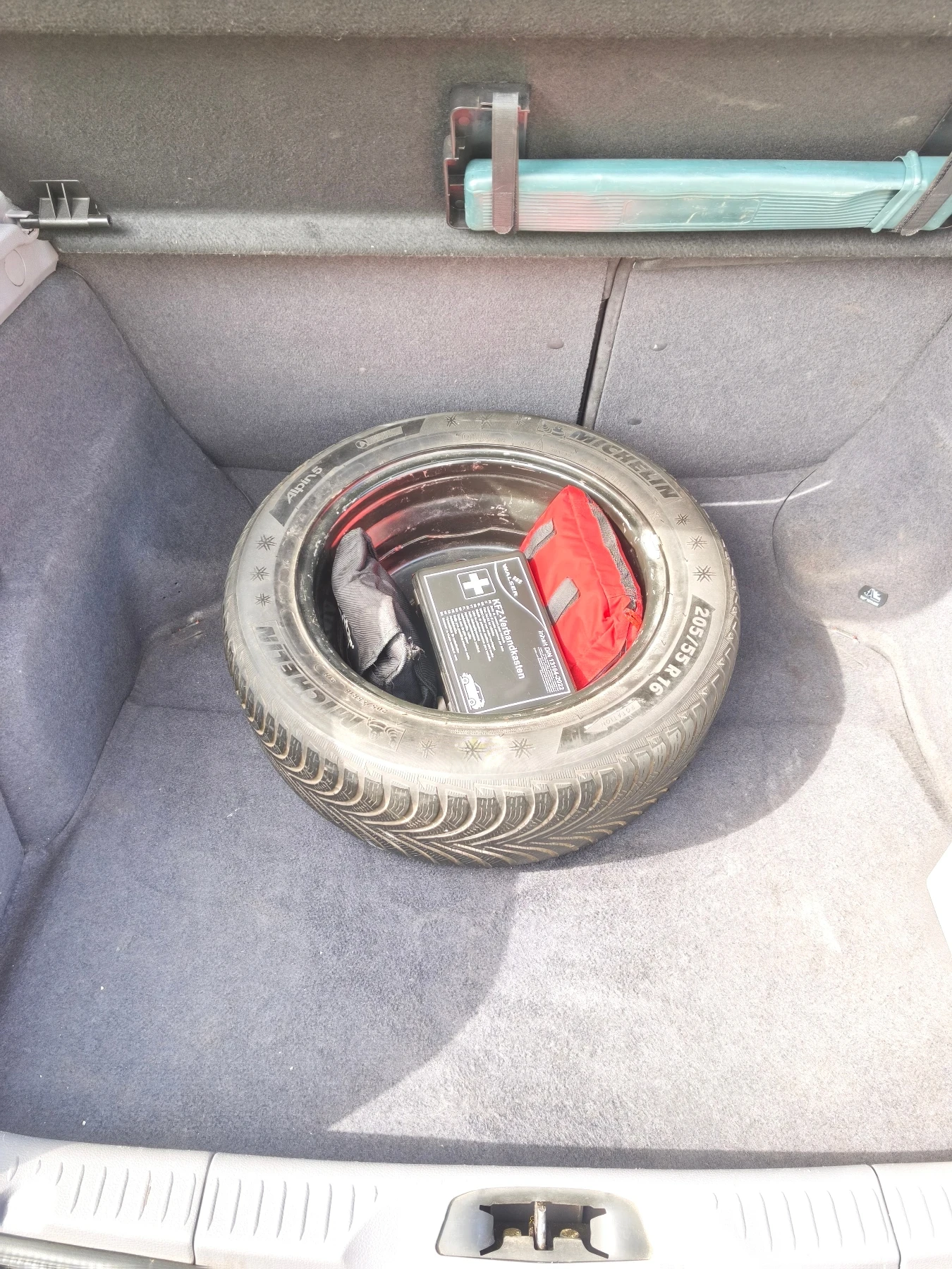 Nissan Primera, снимка 7 - Автомобили и джипове - 53935180