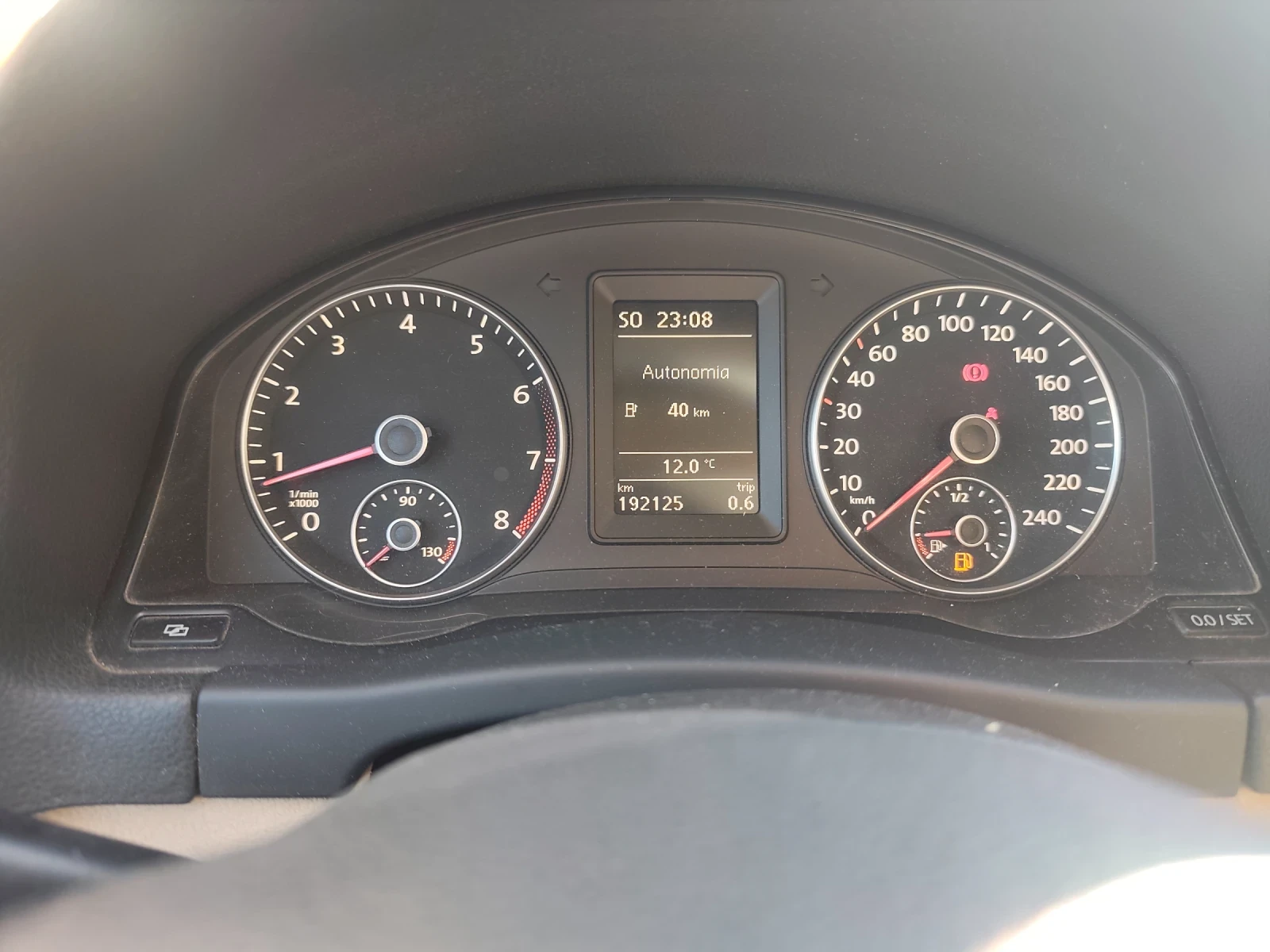 VW Golf Plus 1.4i NAVI, снимка 11 - Автомобили и джипове - 54126901