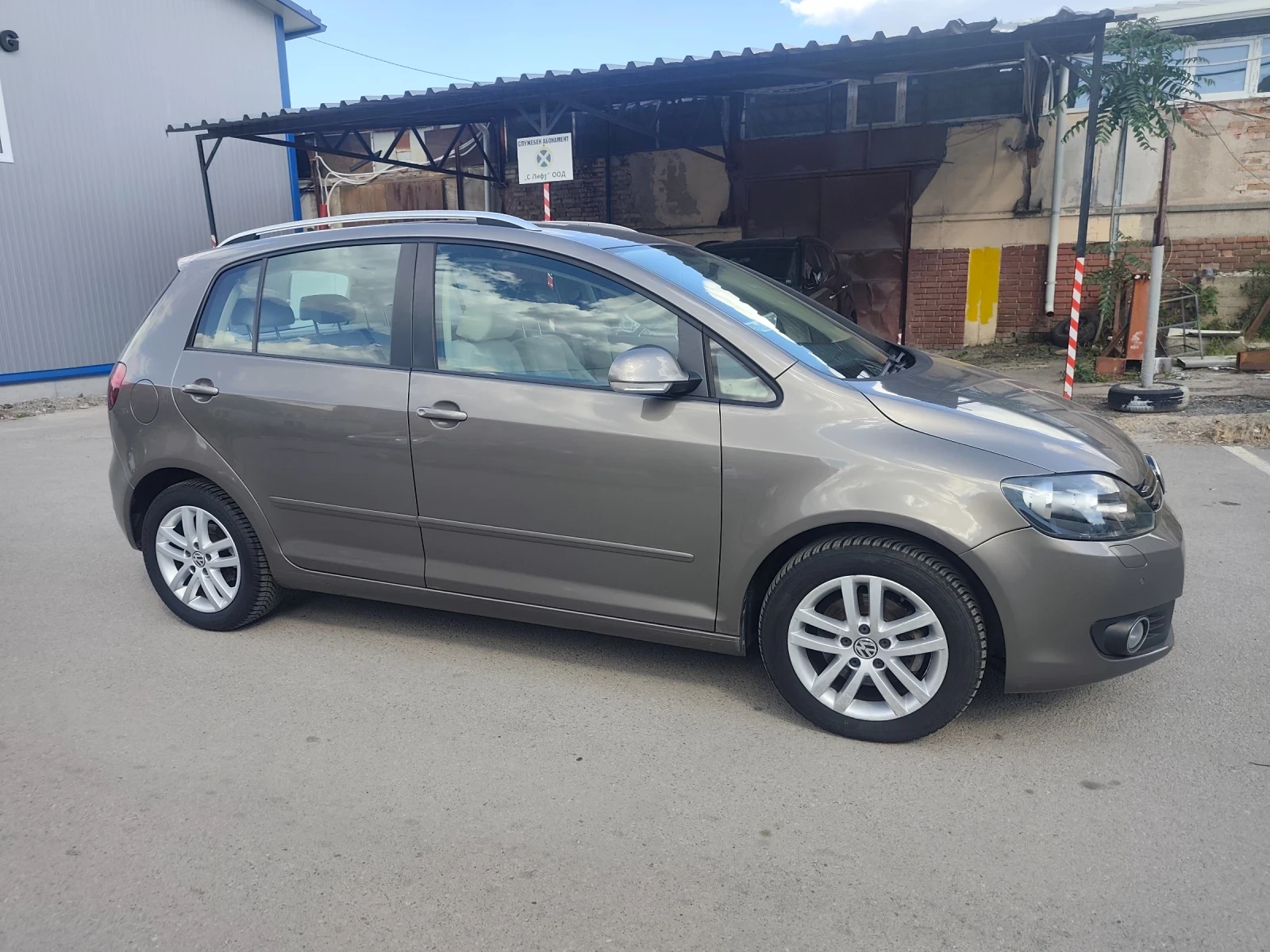VW Golf Plus 1.4i NAVI | Mobile.bg � ����������� 4