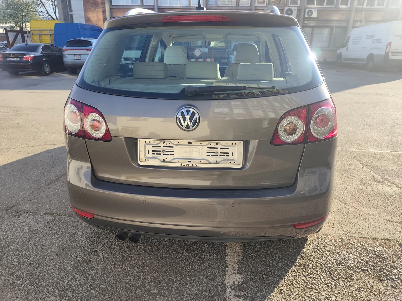 VW Golf Plus 1.4i NAVI, снимка 6 - Автомобили и джипове - 54126901
