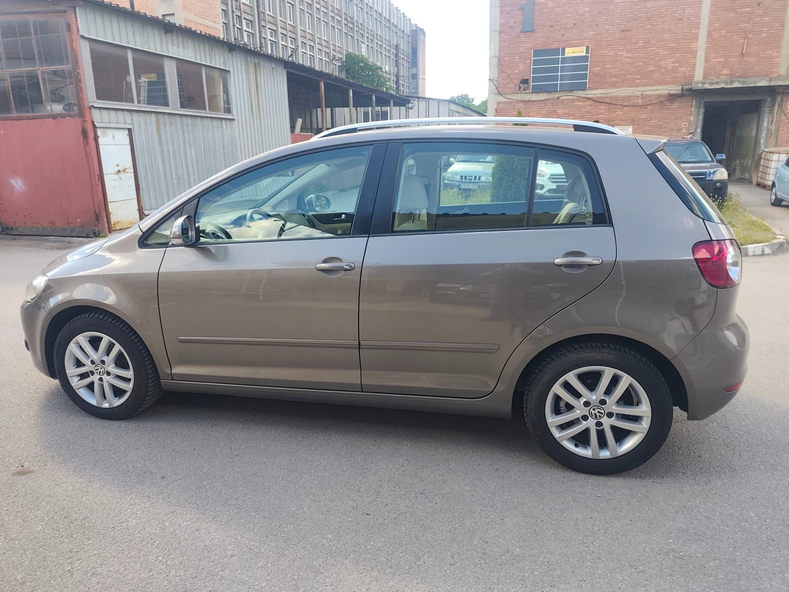 VW Golf Plus 1.4i NAVI | Mobile.bg � ����������� 9