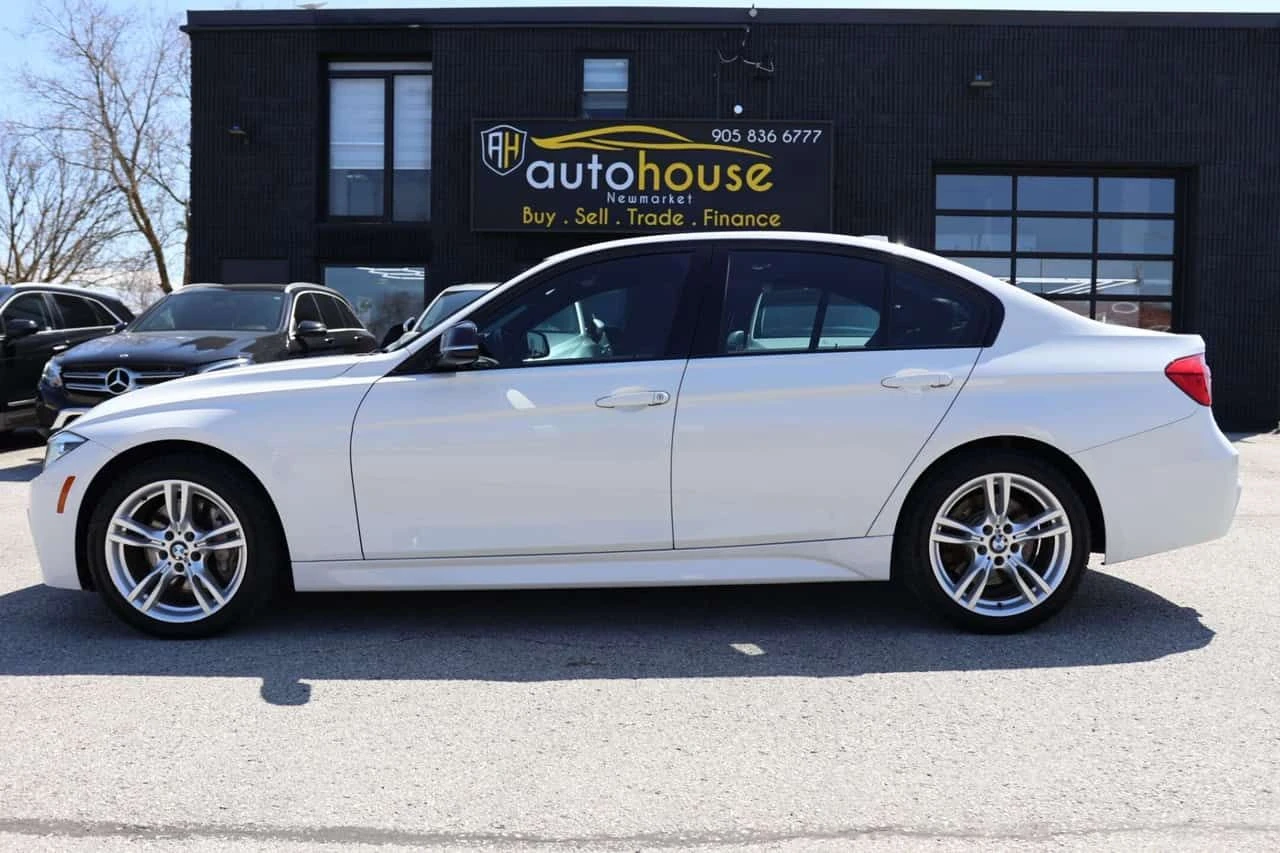 BMW 330 * xDrive * CARFAX * ЦЕНА ДО БГ, снимка 5 - Автомобили и джипове - 54378085