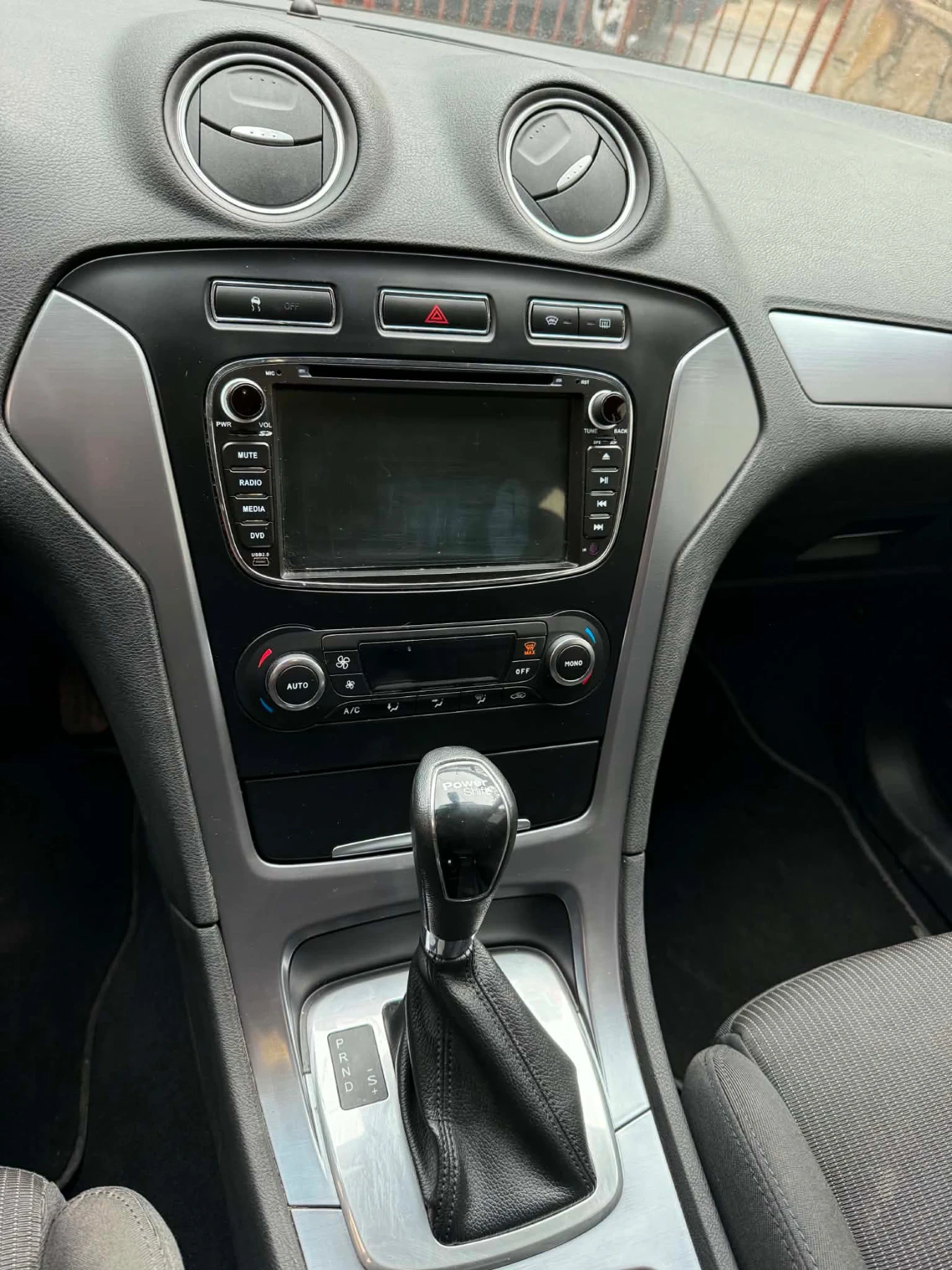 Ford Mondeo 2.0 CDTI/ FULL EXTRAS, снимка 6 - Автомобили и джипове - 54611267