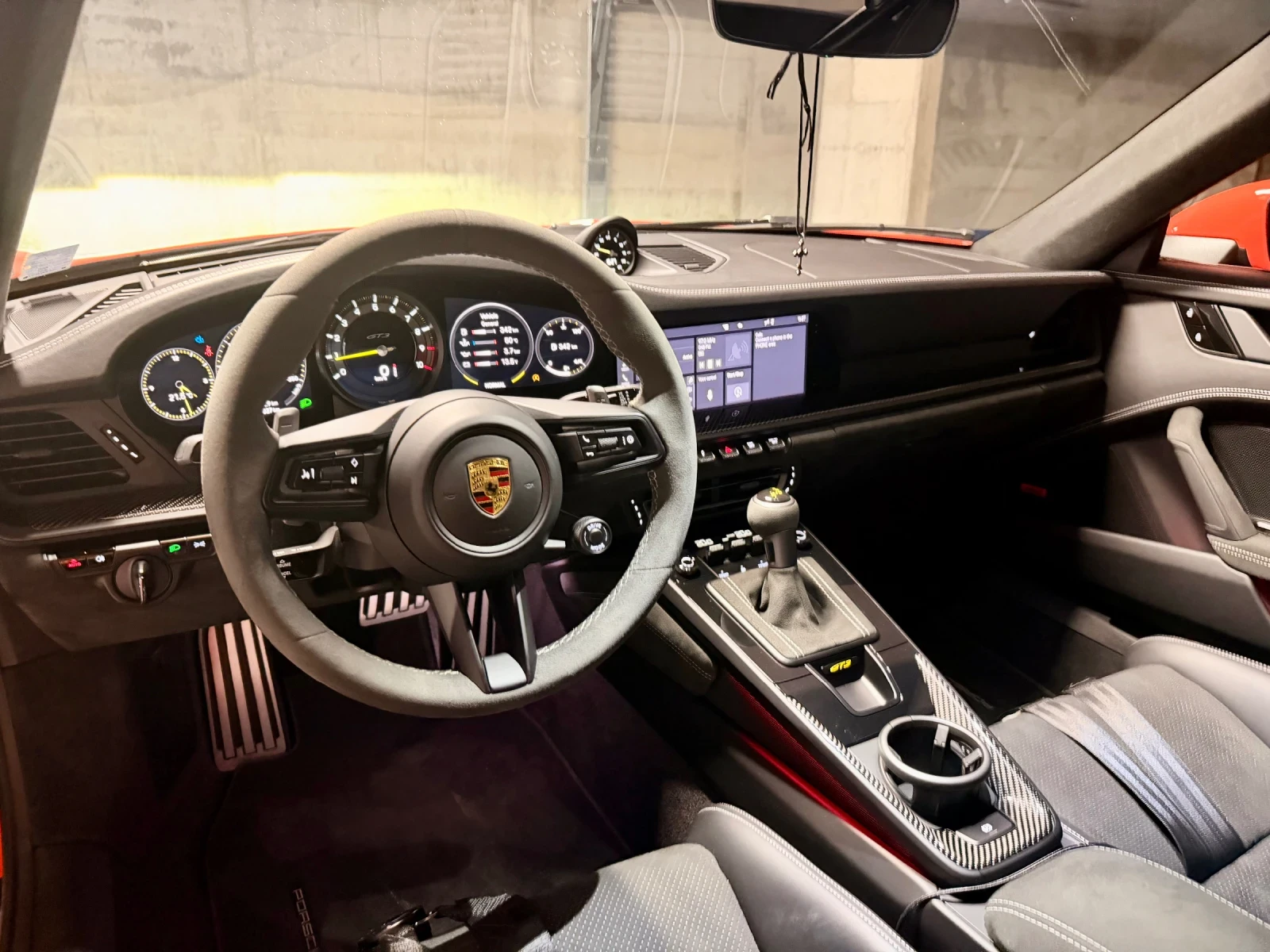 Porsche 911 GT3/992, снимка 10 - Автомобили и джипове - 55081223