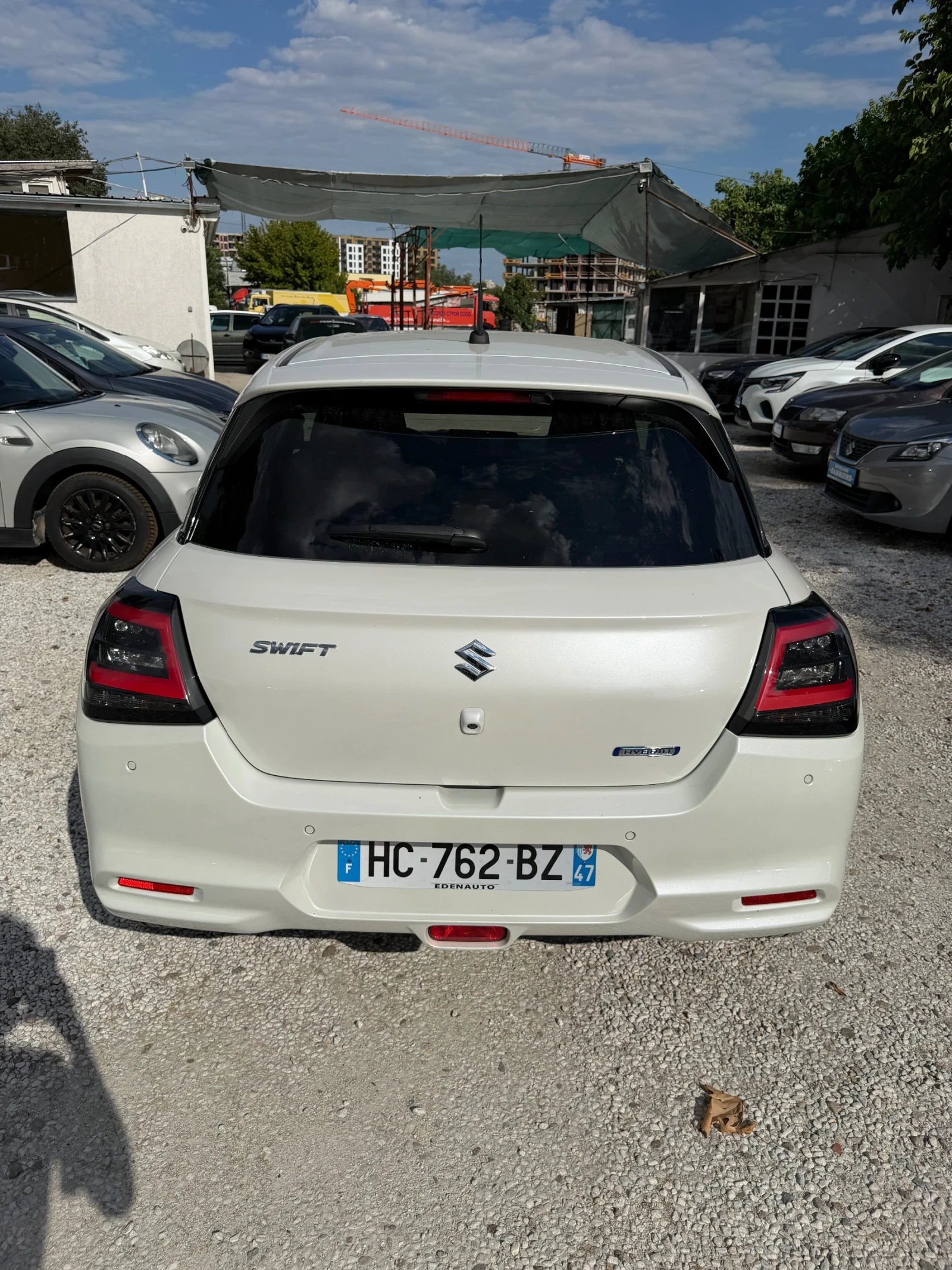 Suzuki Swift 1, 2 hybrid , снимка 9 - Автомобили и джипове - 55199498