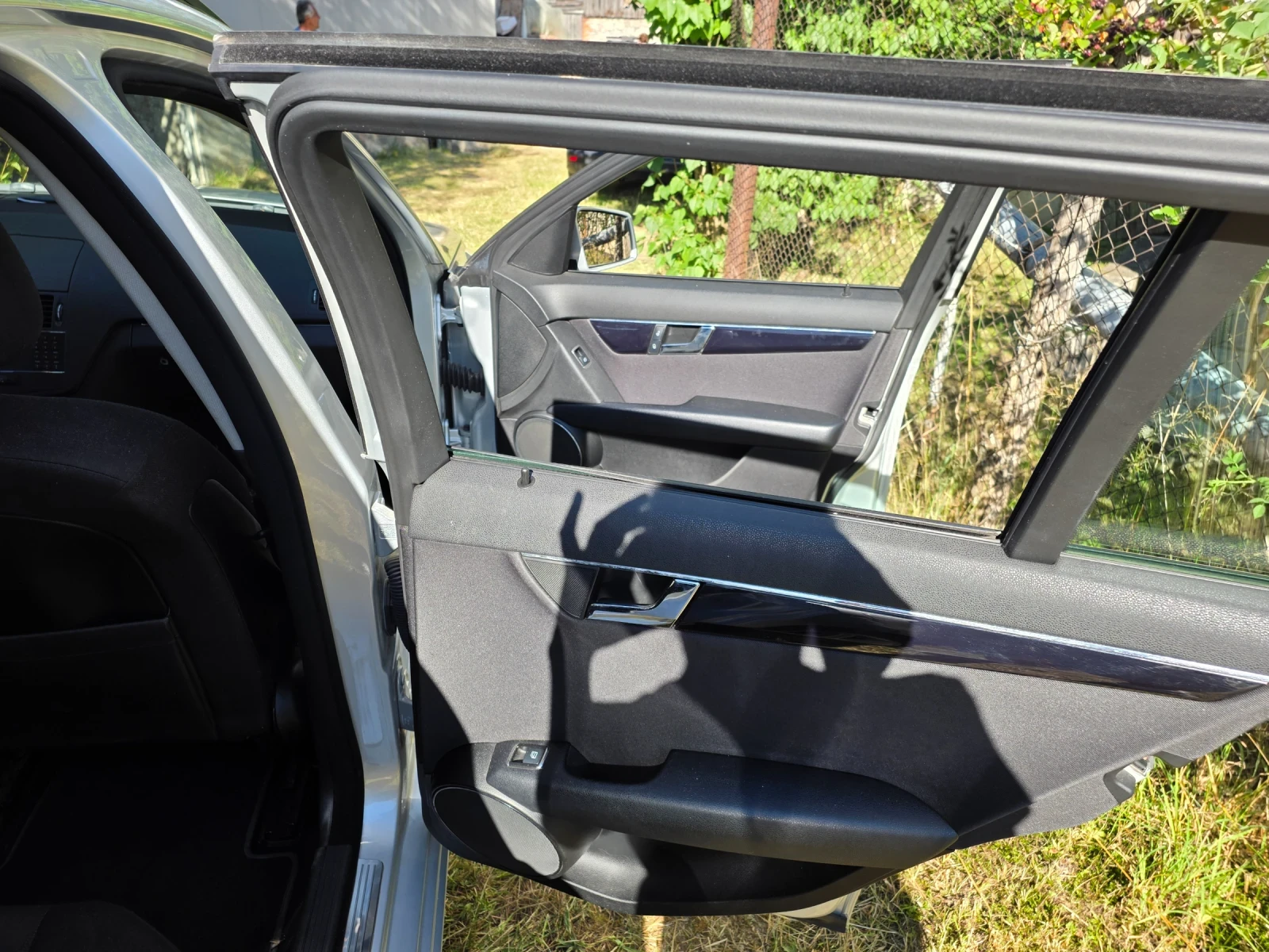 Mercedes-Benz 200, снимка 7 - Автомобили и джипове - 55511510