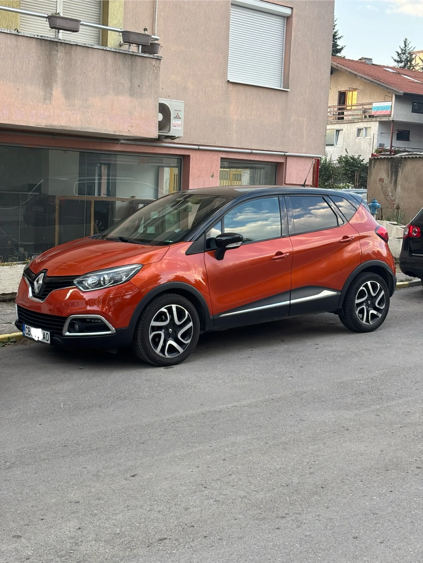 Renault Captur 1.5dci, снимка 14 - Автомобили и джипове - 55809841