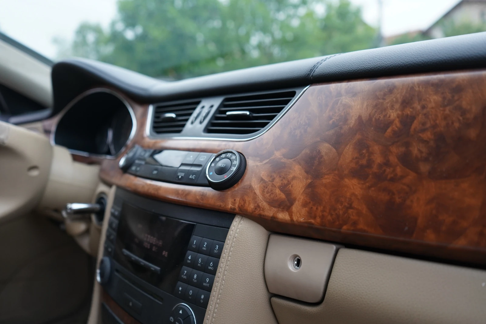Mercedes-Benz CLS CDI V6 / Кожа / Памет / Подгрев, снимка 15 - Автомобили и джипове - 55930981
