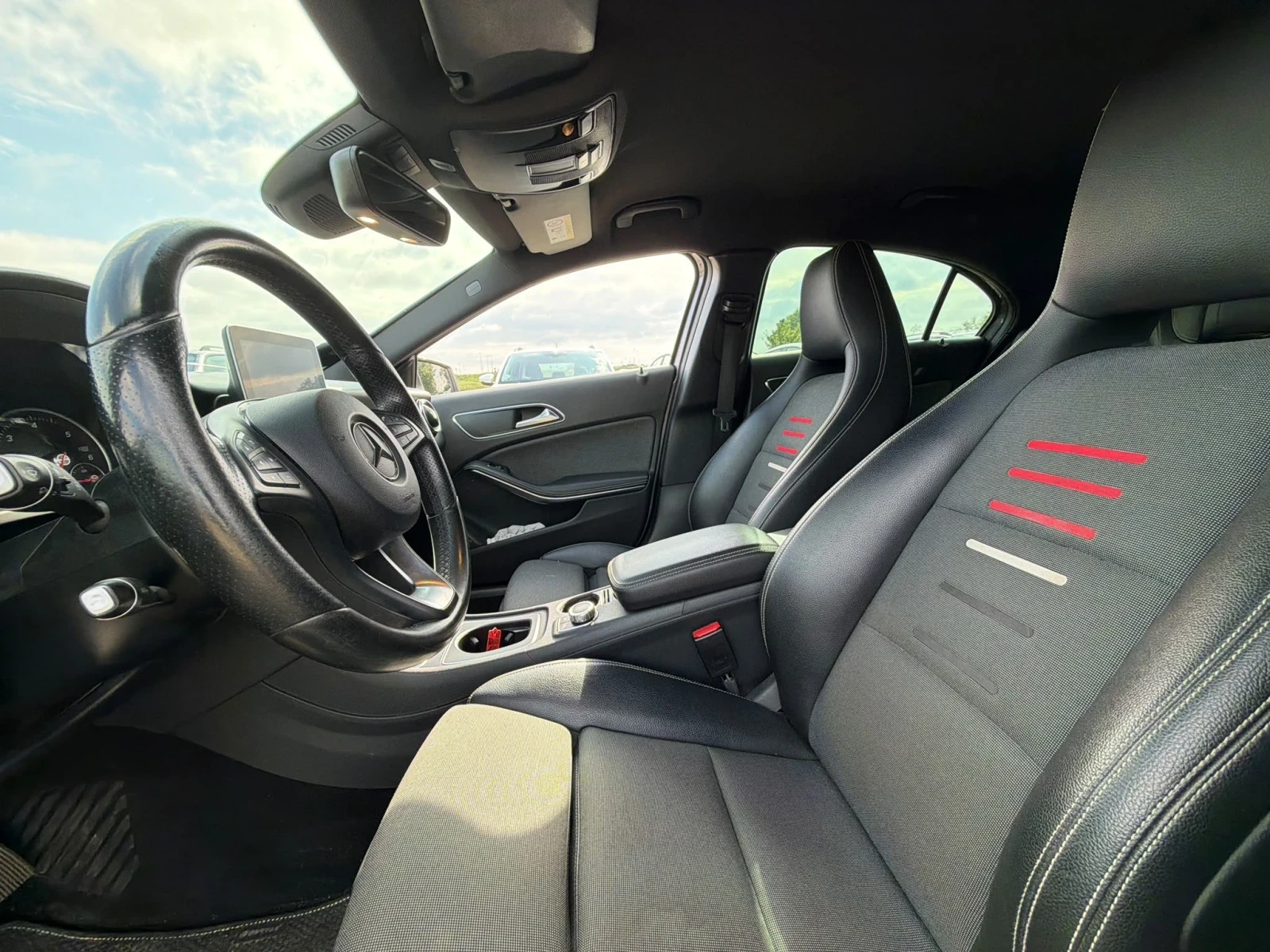 Mercedes-Benz A 200 d | 7G-DTC | AMG | LED | Camera, снимка 6 - Автомобили и джипове - 56149764