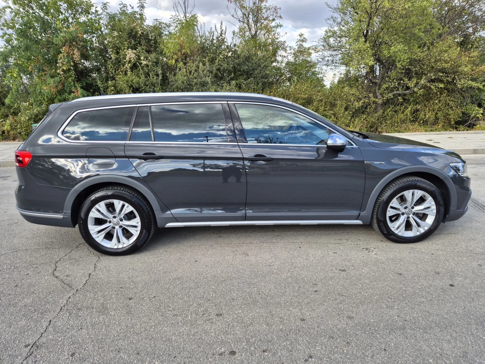 VW Alltrack 2.0TDI 4Motion Face 190кс Digital Distr LED, снимка 8 - Автомобили и джипове - 56205785