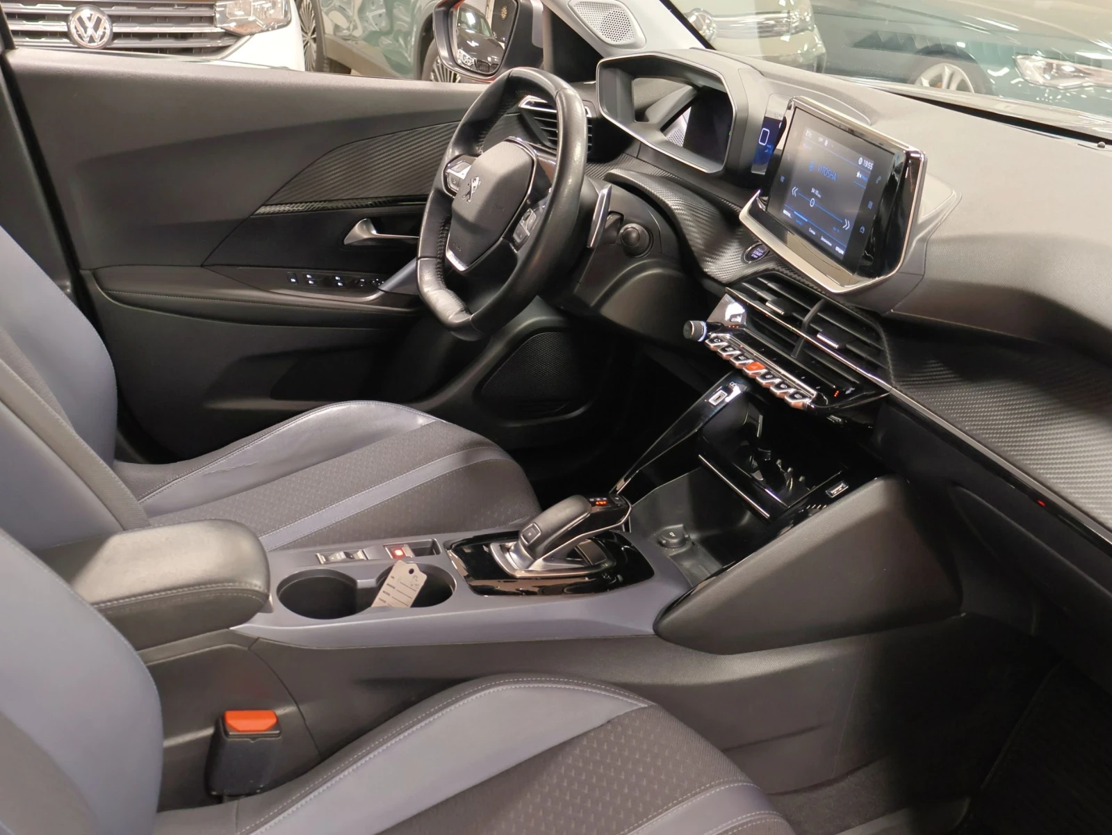 Peugeot 2008 1.5HDI 131 | EAT8 | Allure Plus | TOP TOP TOP | Mobile.bg � ����������� 12