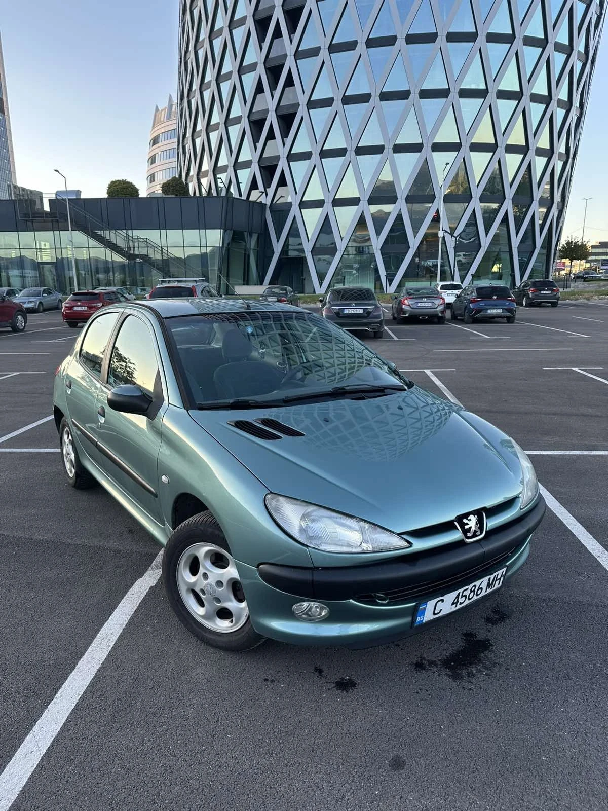Peugeot 206