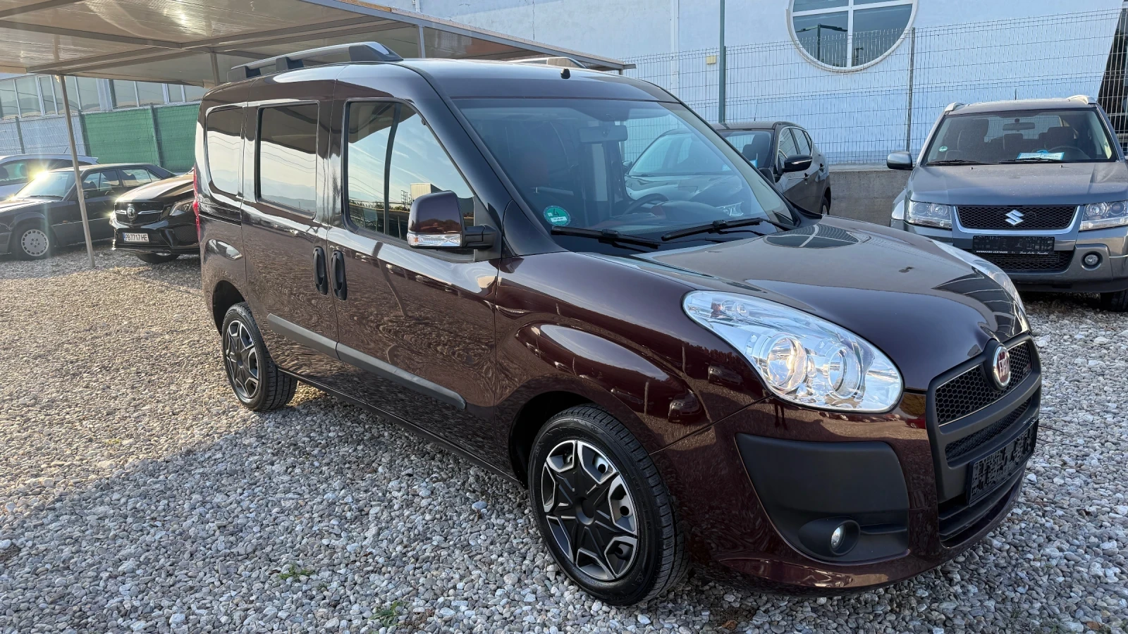 Fiat Doblo 1.6 M-jet, снимка 3 - Автомобили и джипове - 56598735