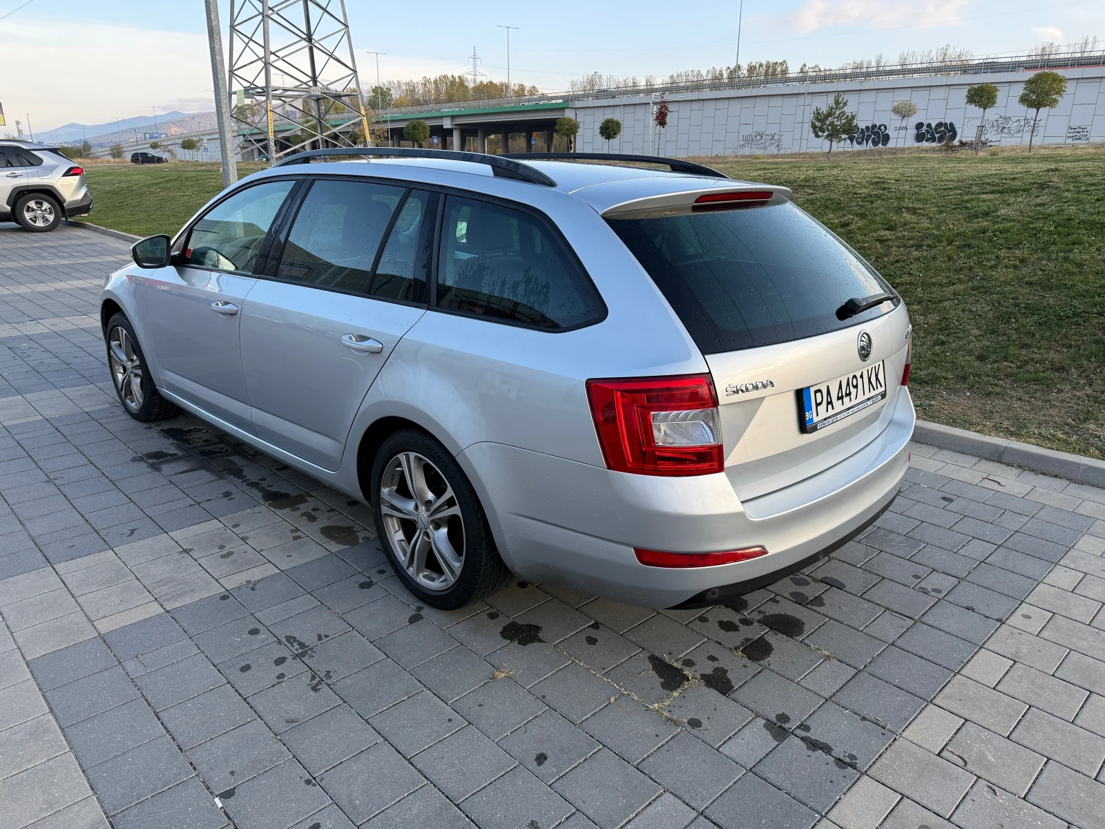 Skoda Octavia 2.0 TDI, 150 к.с., DSG, снимка 8 - Автомобили и джипове - 56647749