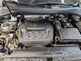 VW Tiguan  COMFORTLINE * PANORAMA* ПОДГРЕВИ* 2 КЛЮЧА* CARFAX, снимка 16
