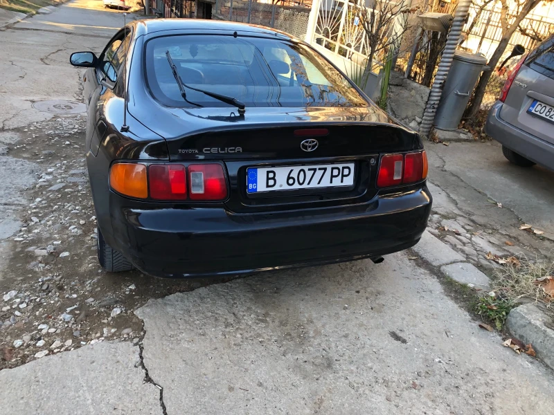 Toyota Celica 1.8, снимка 4 - Автомобили и джипове - 42192708