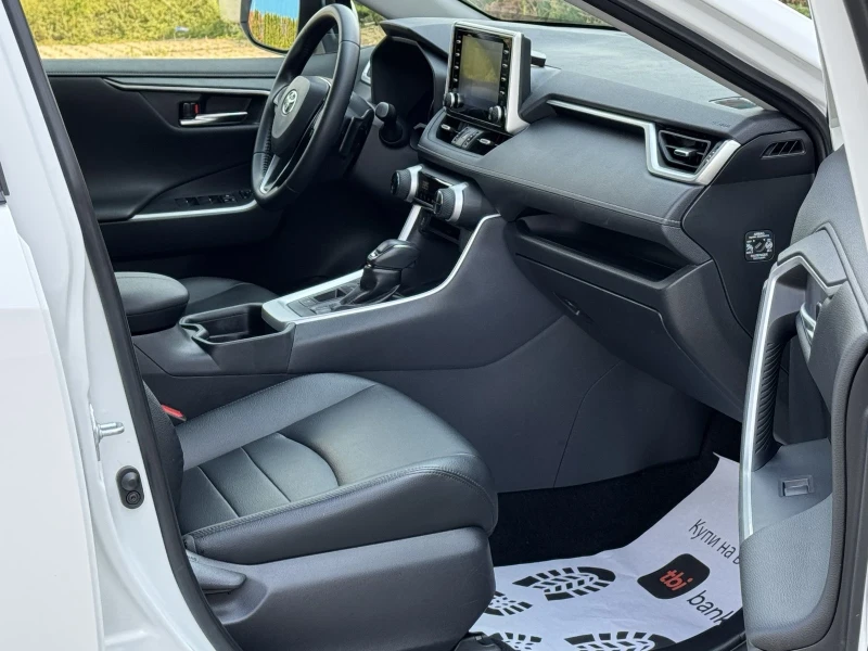 Toyota Rav4 HYBRID 2.5i-222k.s , снимка 12 - Автомобили и джипове - 51641104
