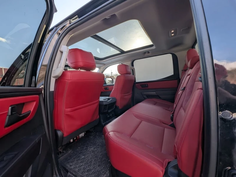 Toyota Tundra 2022 LIMITED HYBRID * БЕЗ ПЪРВОНАЧАЛНА ВНОСКA* , снимка 11 - Автомобили и джипове - 52639036