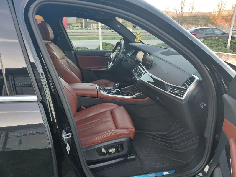 BMW X7 xDrive 40d, снимка 12 - Автомобили и джипове - 52869441
