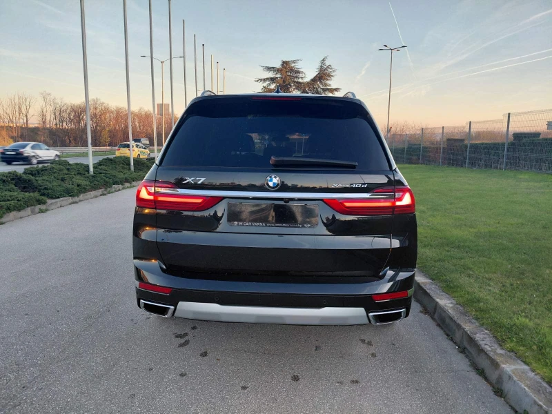BMW X7 xDrive 40d, снимка 8 - Автомобили и джипове - 52869441