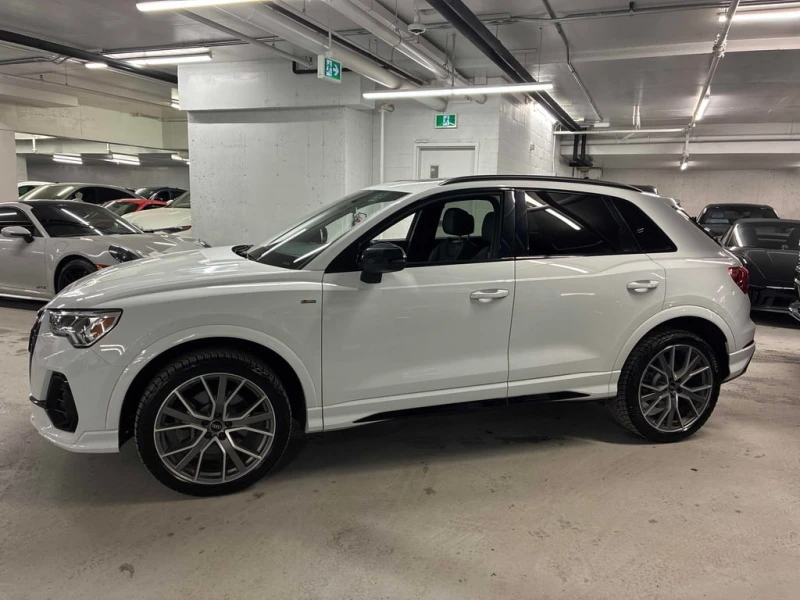 Audi Q3 Progressiv  CARFAX, снимка 2 - Автомобили и джипове - 53307222