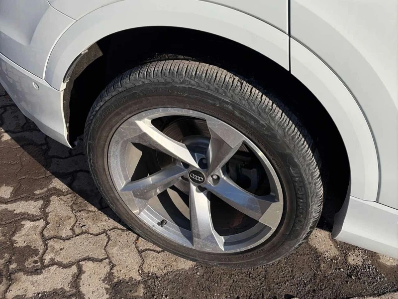 Audi Q8 * Technik * CARFAX * , снимка 7 - Автомобили и джипове - 53566435