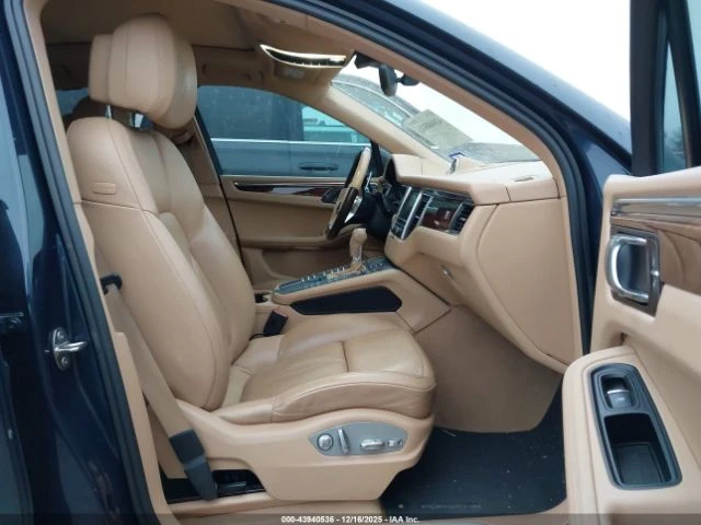 Porsche Macan S* Кожа* Подгрев* Keyless* Клип на мотор, снимка 5 - Автомобили и джипове - 53143381