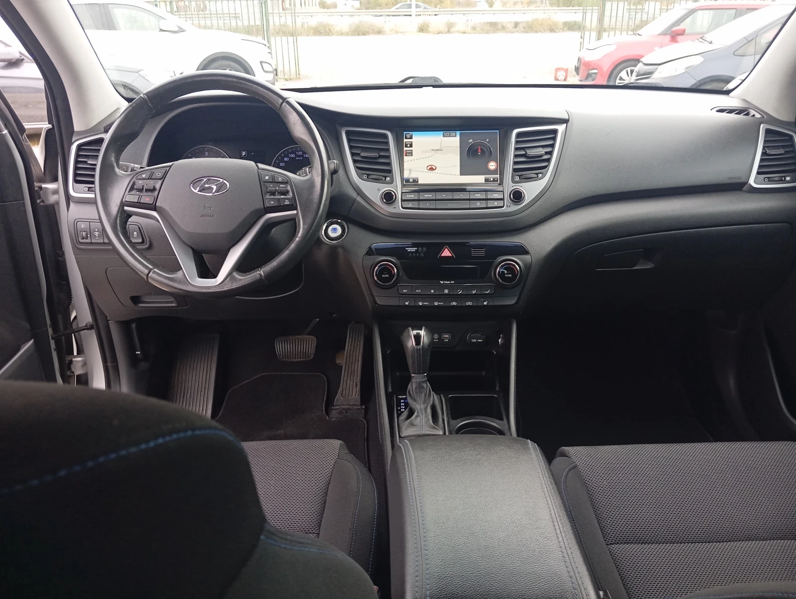Hyundai Tucson 2.0  4/4 | Mobile.bg   11