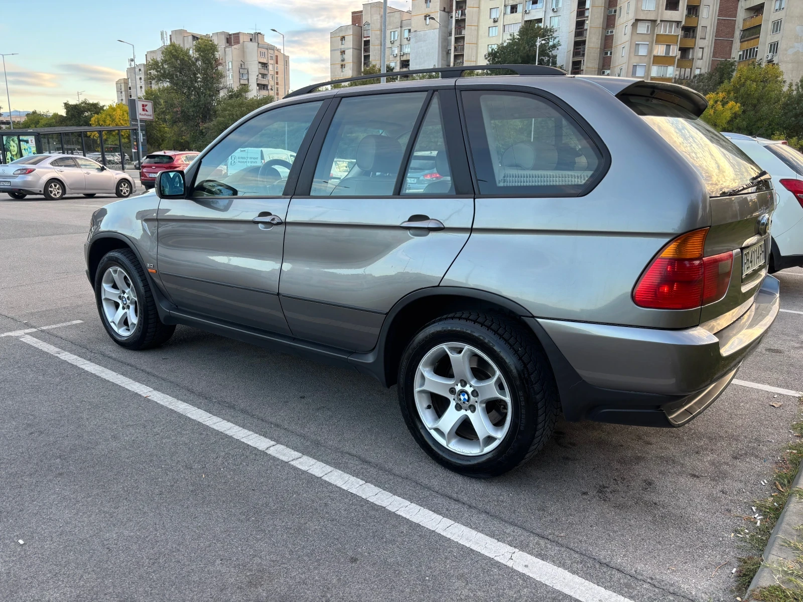 BMW X5 3.0 D - изображение 6