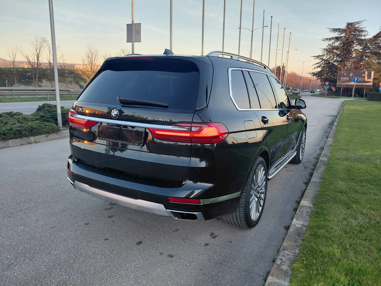 BMW X7 xDrive 40d - изображение 7