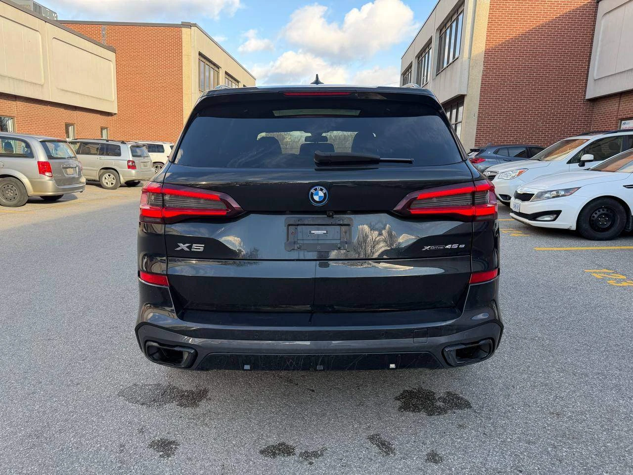 BMW X5 xDrive45e * * CARFAX * * АВТО КРЕДИТ * * , снимка 5 - Автомобили и джипове - 53919544