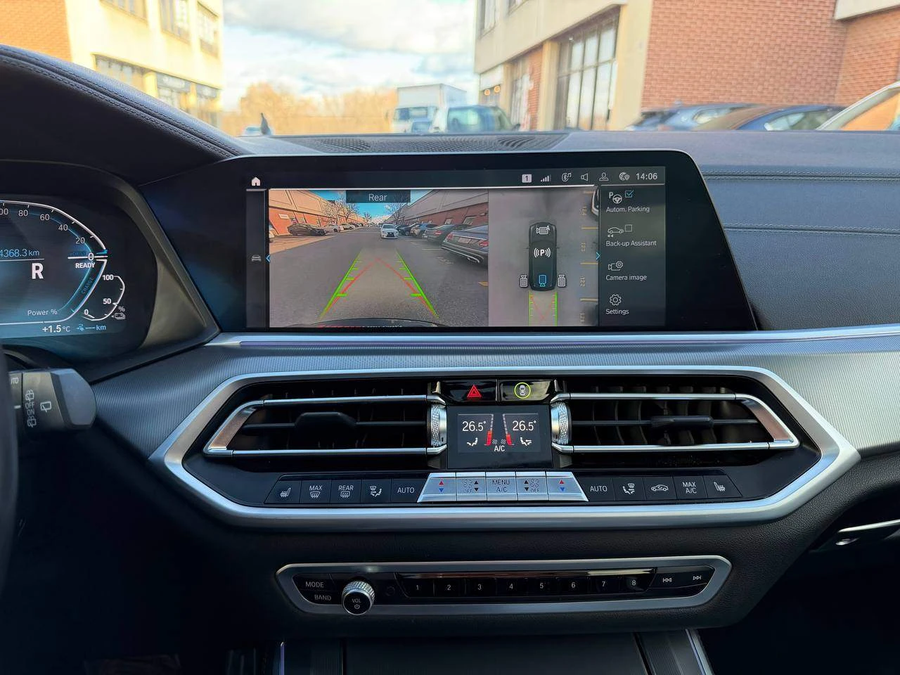 BMW X5 xDrive45e * * CARFAX * * АВТО КРЕДИТ * * , снимка 14 - Автомобили и джипове - 53919544