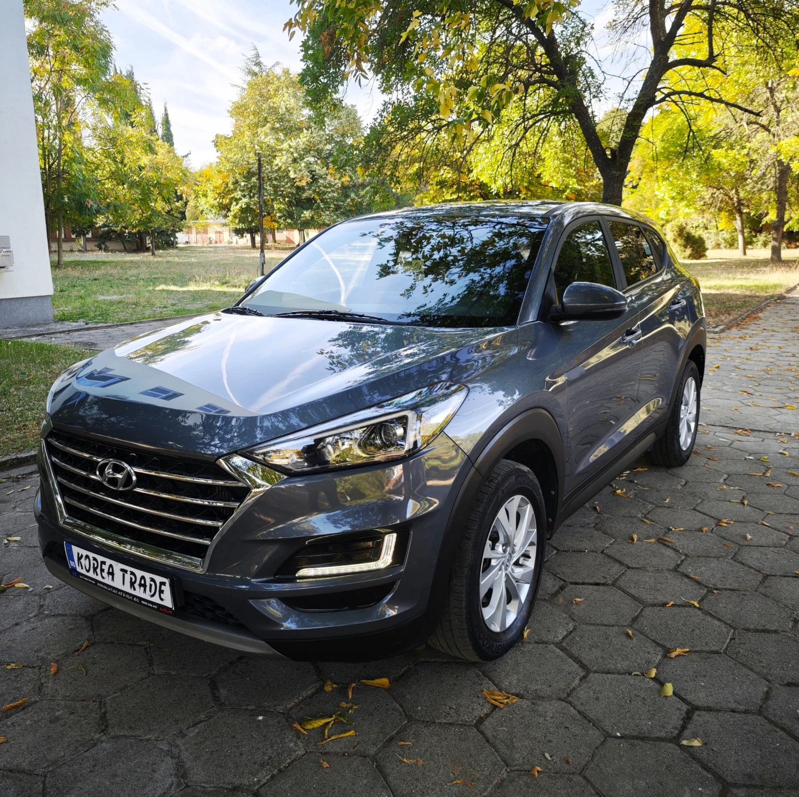 Hyundai Tucson 2.0 4x4, снимка 2 - Автомобили и джипове - 56194631