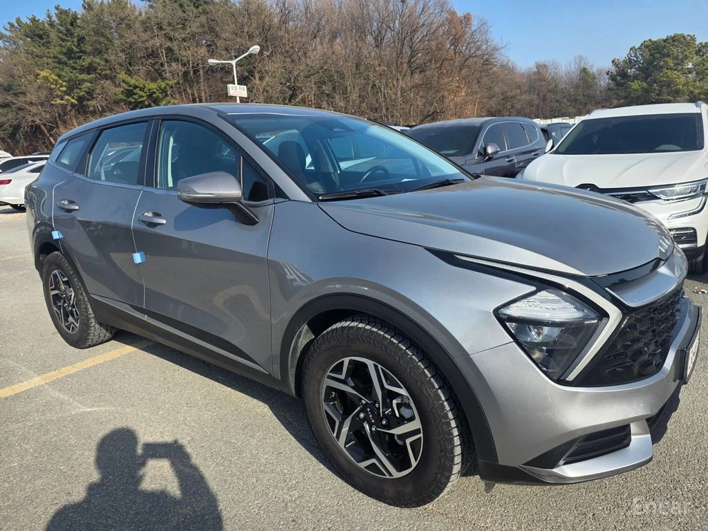 Kia Sportage 2.0D Trendy 4x4* HARMAN KARDON* ПОДГРЕВ* КАМЕРА* , снимка 3 - Автомобили и джипове - 55081279